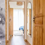 Markowa Lodge *